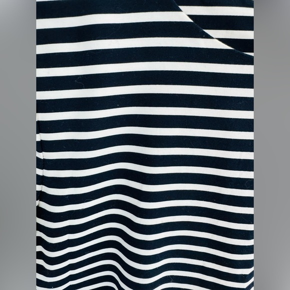 GAP Women's Striped Fit and Flare Long Sleeve Dress - size 6 - Picture 4 of 7